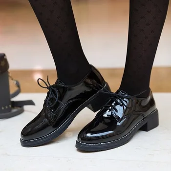 Нови Обикновена кожени дамски обувки-Oxfords на равна подметка, Ежедневни обувки на нисък квадратен ток с шнур, Женски броги, Големи Размери, Zapatos De Mujer